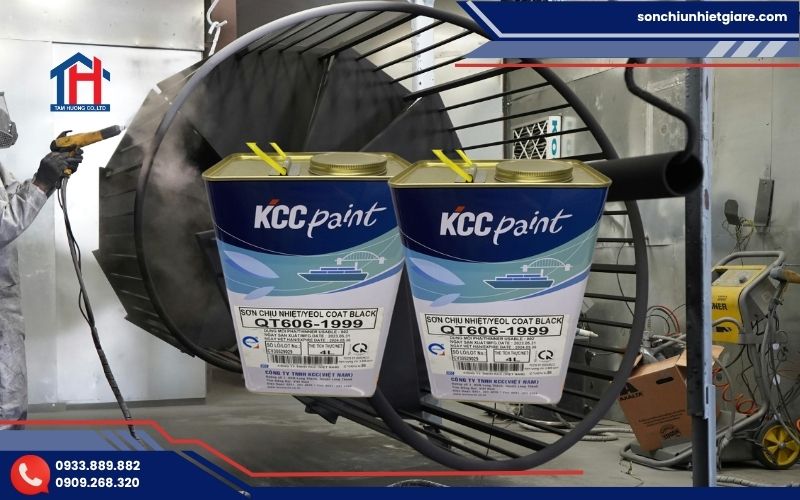 Sơn chịu nhiệt KCC QT606 màu đen có thể hoạt động ổn định ở mức nhiệt lên đến 600°C