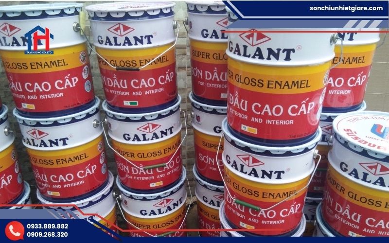 Sơn dầu Galant có thể duy trì độ bền từ 2–5 năm tùy môi trường sử dụng